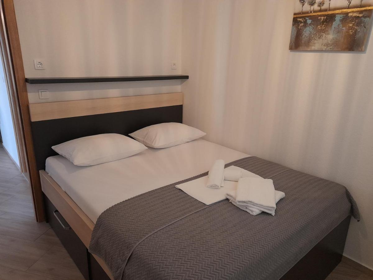 Apartmani Petra 普利莫顿 外观 照片