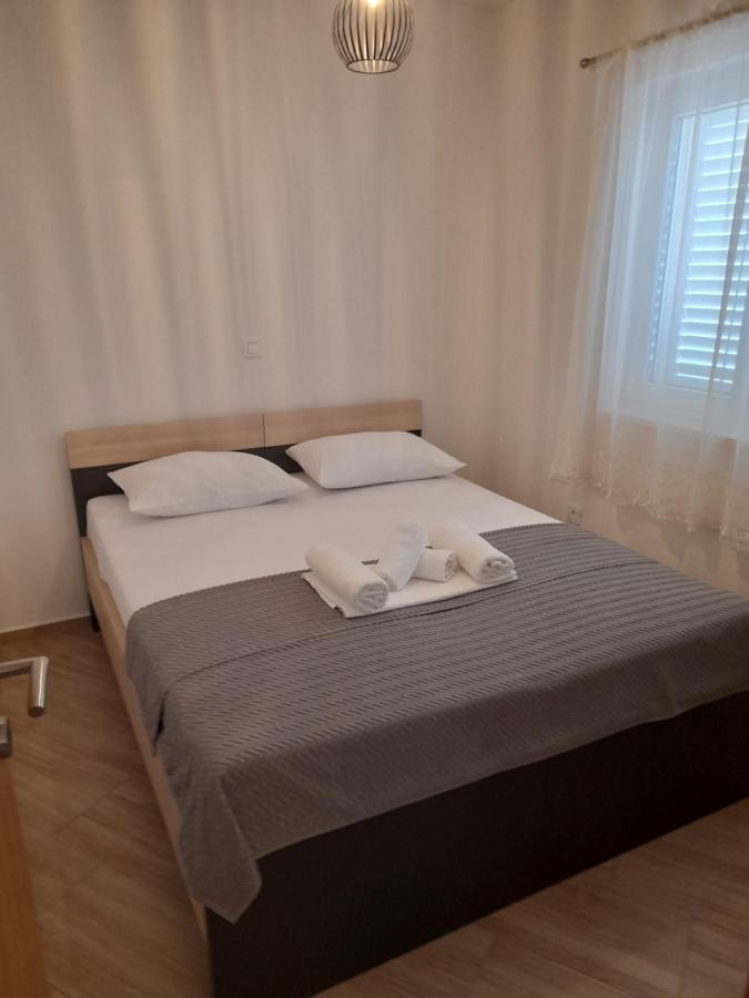 Apartmani Petra 普利莫顿 外观 照片
