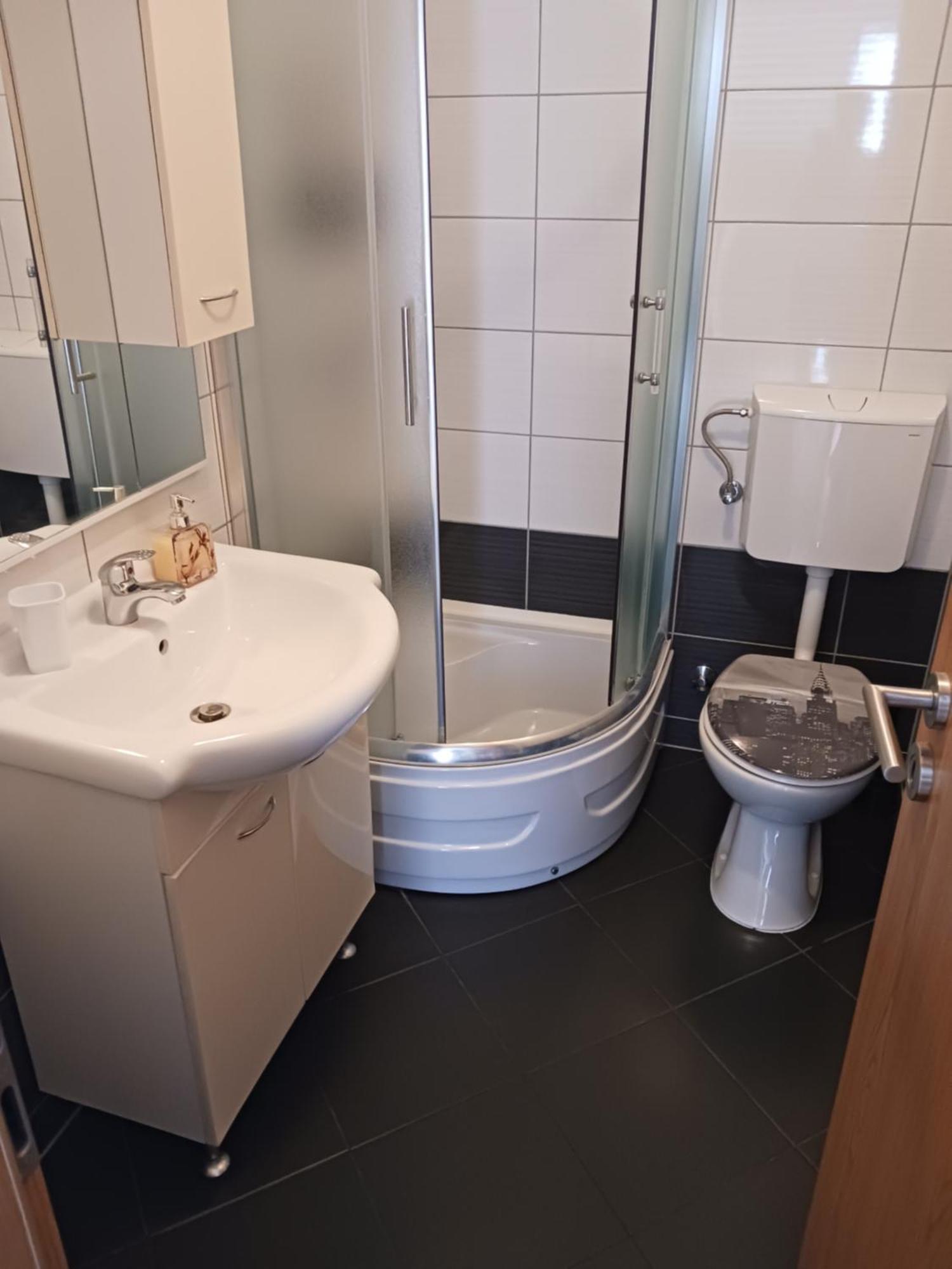 Apartmani Petra 普利莫顿 外观 照片